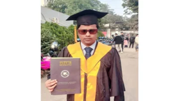 ফার্স্ট ক্লাস পেয়ে ছাত্রনেতা রিয়াজ খানের আইনে স্নাতকোত্তর ডিগ্রী অর্জন