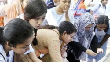 অক্টোবর থেকেই বেতনও হিসাব করে নেওয়া হয়েছে একাদশে ভর্তি শিক্ষার্থীদের