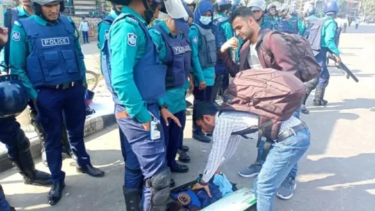 রাজধানী জুড়ে কড়া নিরাপত্তা
