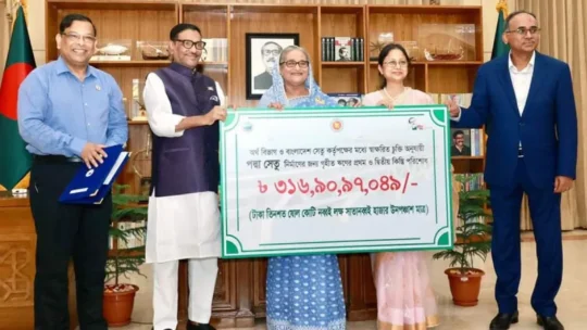 যতটুকু পারি সাহায্য করব, বঙ্গবাজারে ক্ষতিগ্রস্তদের প্রধানমন্ত্রী