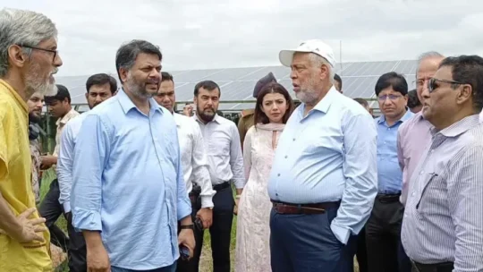 বিদ্যুতের দাম কমা নিয়ে যা বললেন জ্বালানি উপদেষ্টা