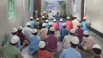 মসিক মেয়রের দ্রুত সুস্থতা কামনায় ছাত্রলীগ নেতার বিশেষ দোয়া মাহফিল