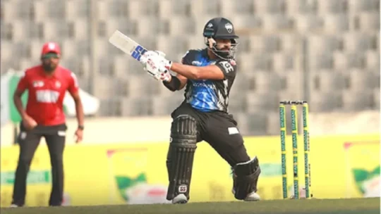 সাকিবদের বিদায়, ফাইনালের এক ধাপ দূরে রংপুর