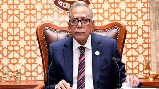 সংবিধানবিরোধী যেকোনো অপতৎপরতার বিরুদ্ধে সজাগ থাকুন: রাষ্ট্রপতি