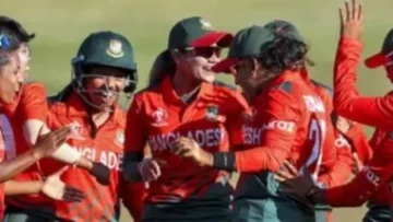 আইসিসি অনুমোদন না দেয়ায় শ্রীলঙ্কায় বাড়তি ম্যাচ খেলার সুযোগ পাচ্ছে না নারীরা