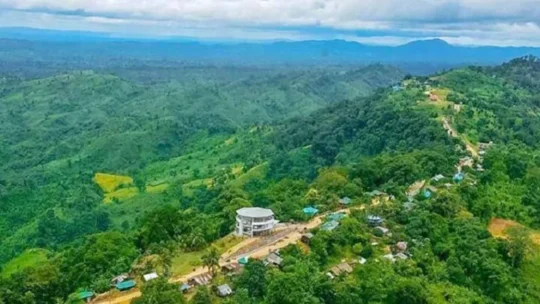 খাবারসহ নানা সংকটে সাজেকে আটকে পড়া দেড় হাজার পর্যটক