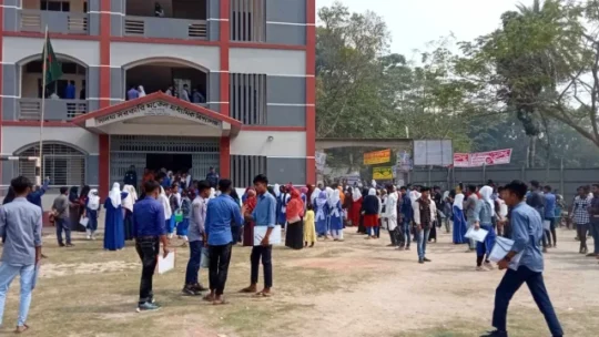 সালথায় এসএসসি পরিক্ষার্থী ৯৪৬ জন: প্রথমদিনে অনুপস্থিত ১২
