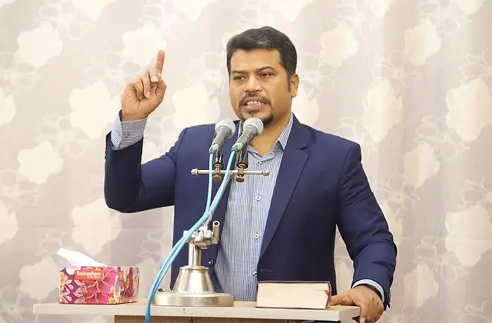 অশ্লীল কথা ও অশালীন আচরণ সামাজিক ব্যাধিতে পরিণত হয়েছে