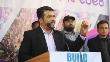 একজন মানুষ পাল্টে দিয়েছেন একটি জনপদ