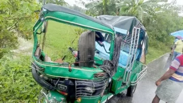 মহাসড়কে সিএনজি-অটোরিকশা; দুর্ঘটনাগুলো হত্যাকাণ্ডের সামিল