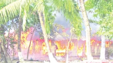 ধর্মীয় উন্মাদনা এক ভয়াবহ ফেতনা