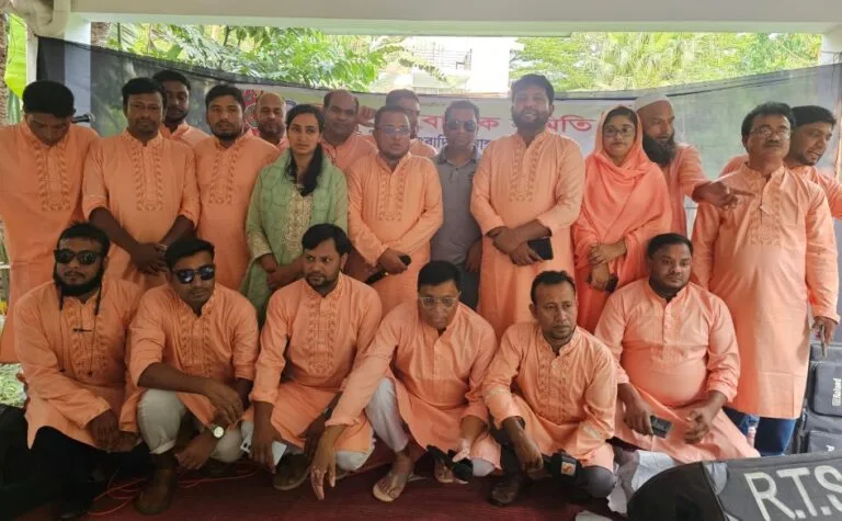 শ্রীপুর সাংবাদিক সমিতির আনন্দঘন পরিবেশে নববর্ষ ও ফ্যামিলি ডে উদযাপন
